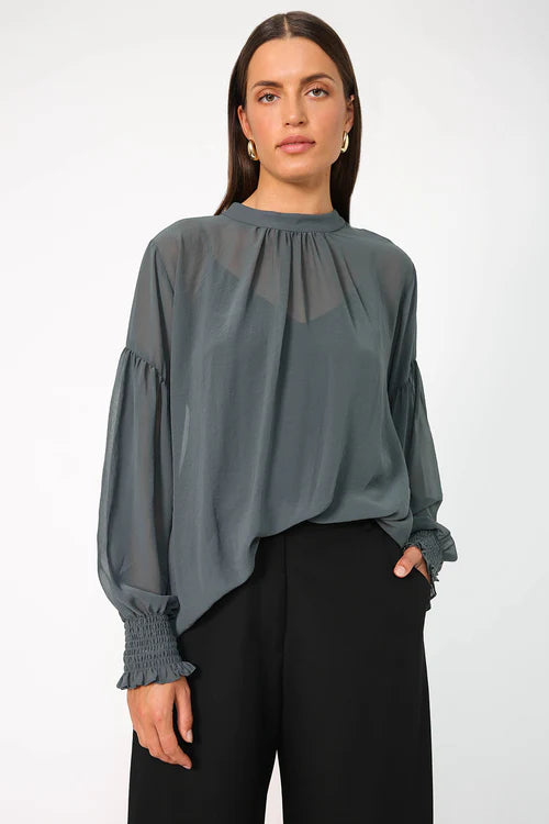 Moochi appoint top | size 14 - RRP $299.99