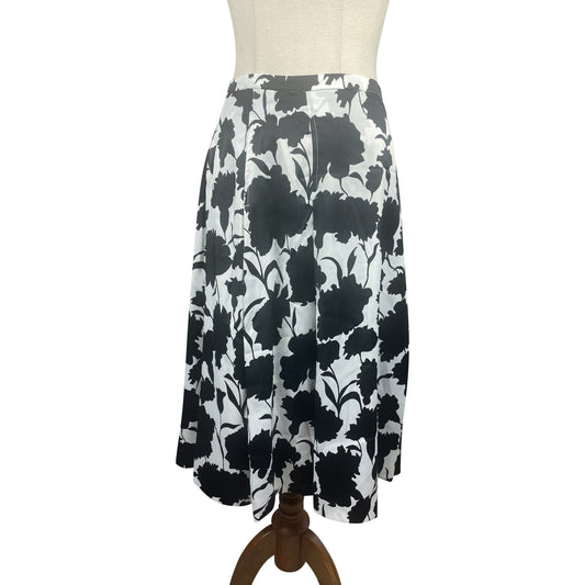 Ashley Fogel white and black flower print skirt | size 6