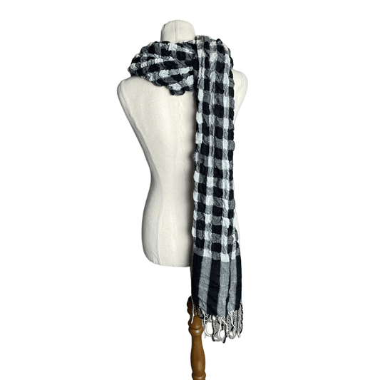 Black and white gingham scarf