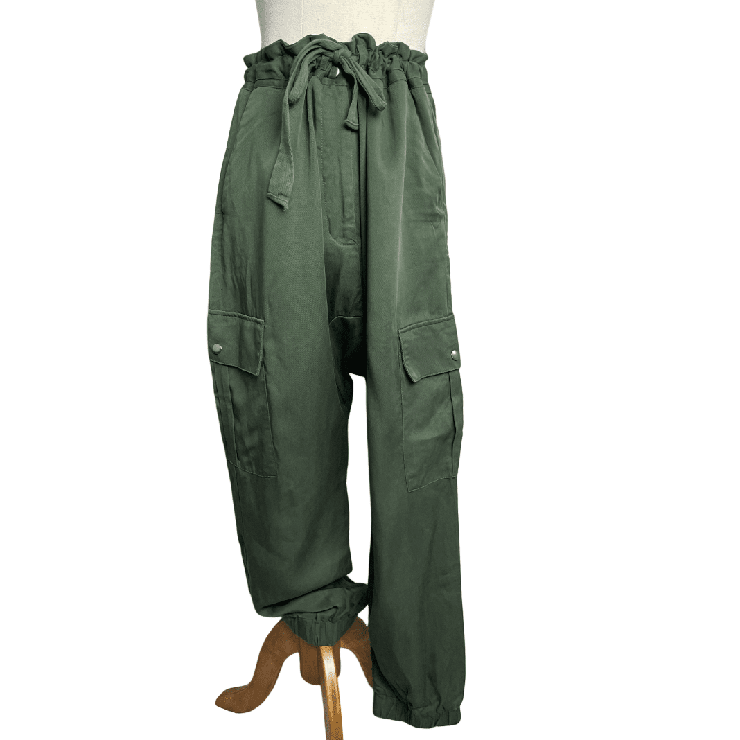 Decjuba khaki dropped crotch cargo pants | size 14