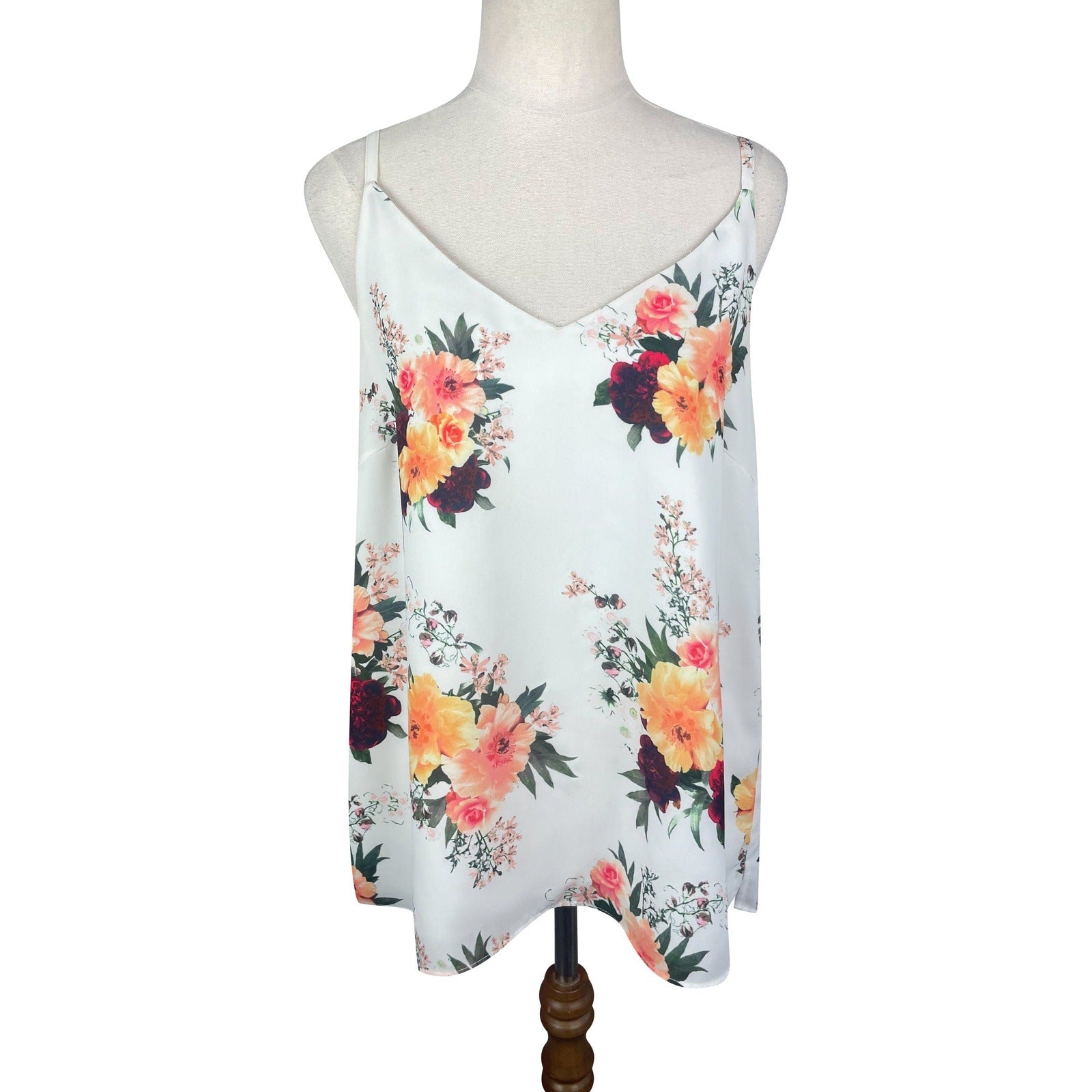 Decjuba white vest top w flower print | size 10