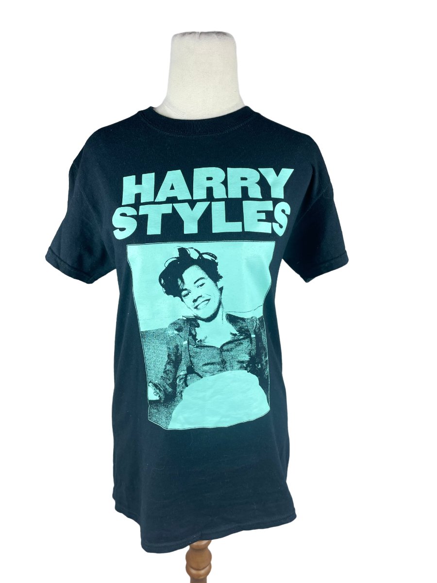 Harry Styles black t-shirt | size 8