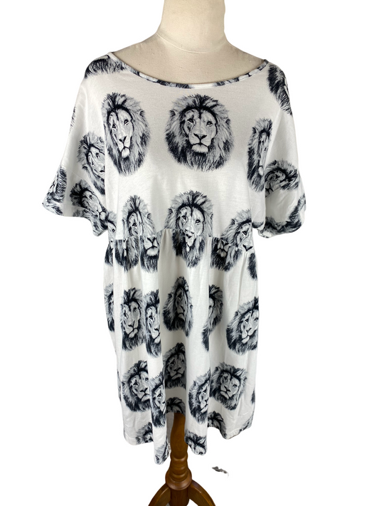 asos petite lion dress | size 8