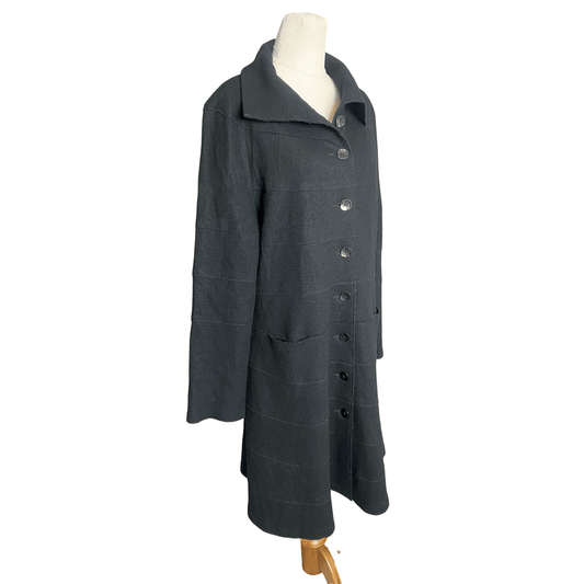 Jane Daniels 100% wool black lightweight coat | size 14