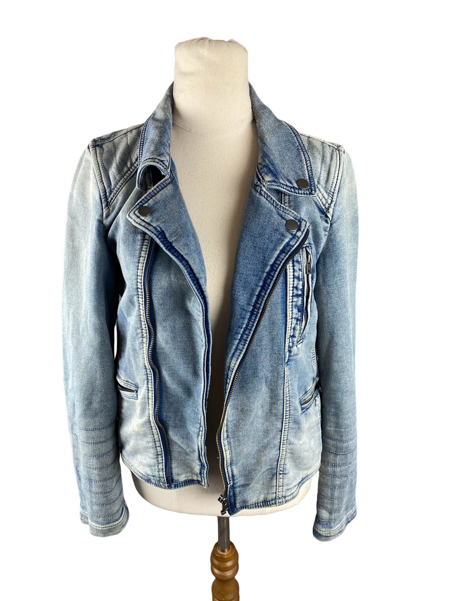 Decjuba denim jacket | size 8