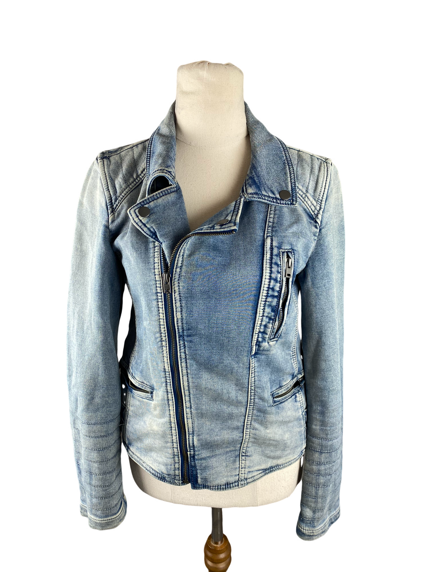 Decjuba denim jacket | size 8