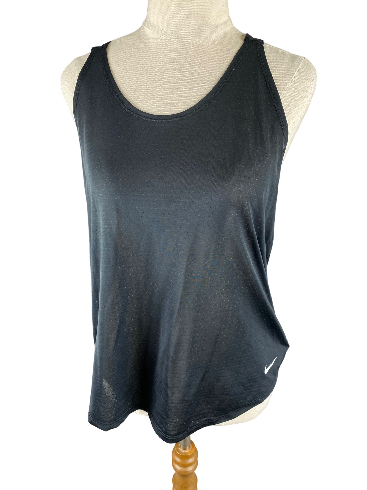 Nike dri-fit tank | size small