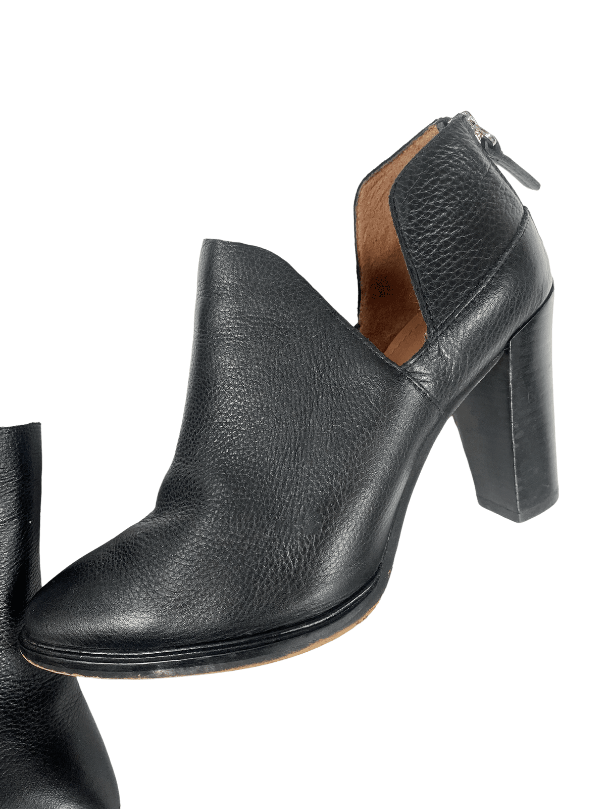 Alias Mae leather cut out boots | size 8 or EU 39