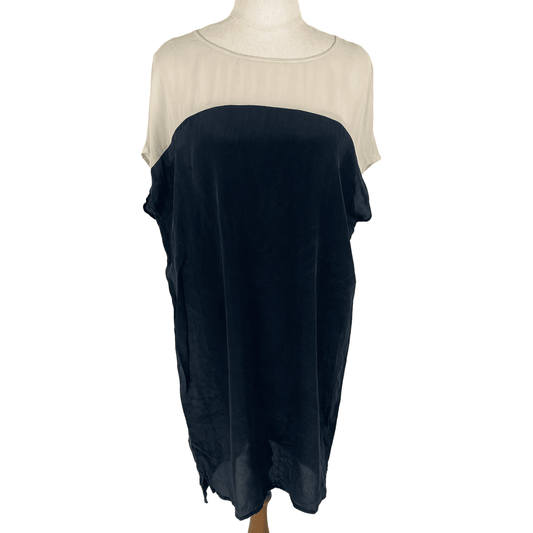 Storm silk black and cream dress | size 8