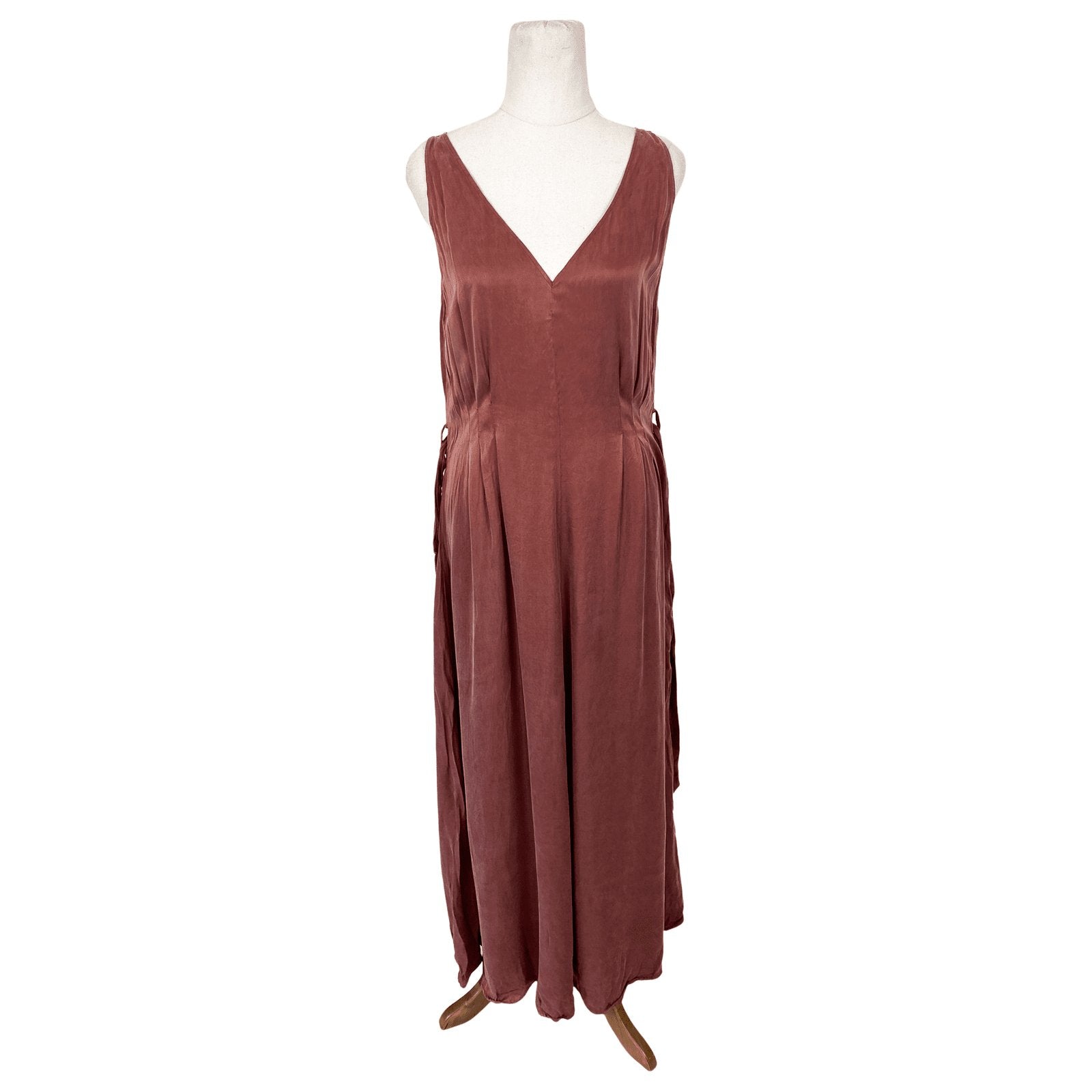 Max v neck bronze satin-look dress | size 8