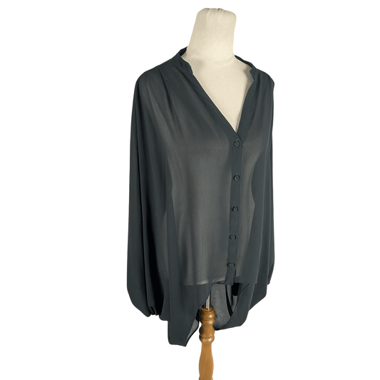 Max black sheer cape | size 14-16