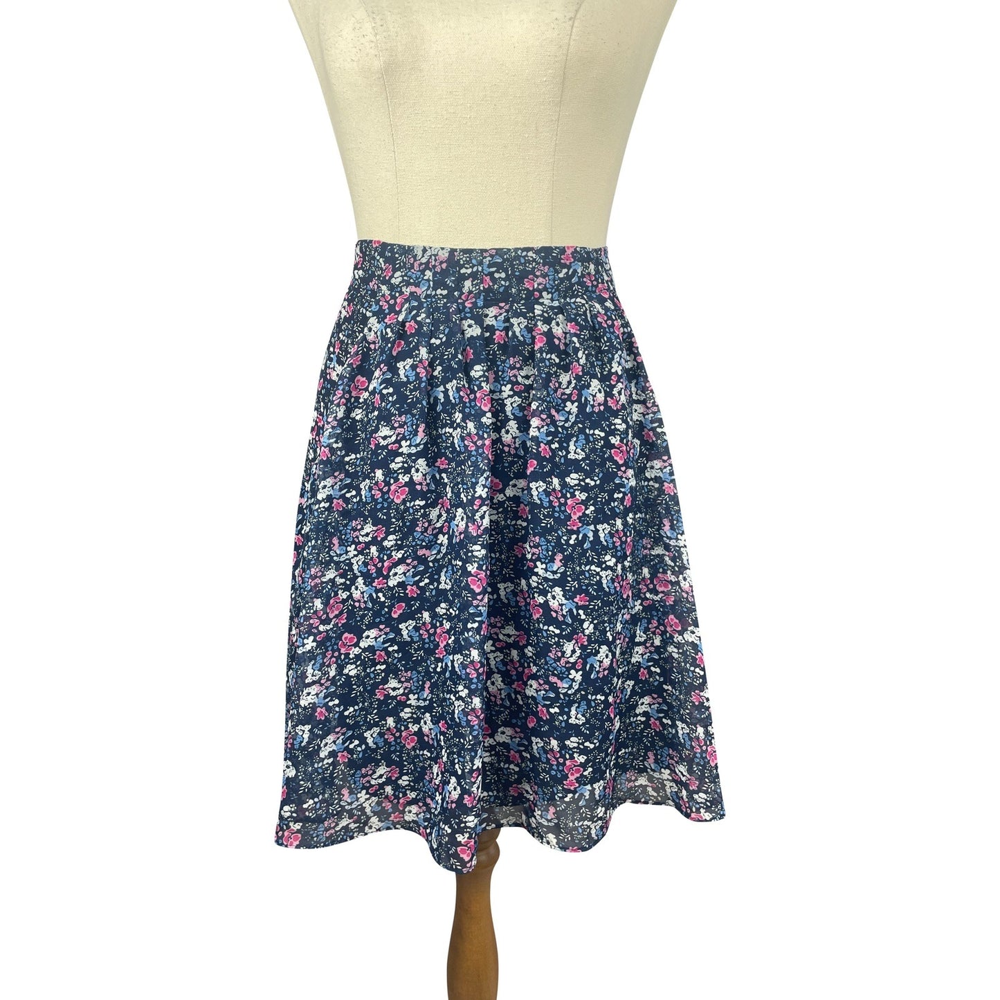 Poem by Oliver Bonas navy floral skirt | size 12