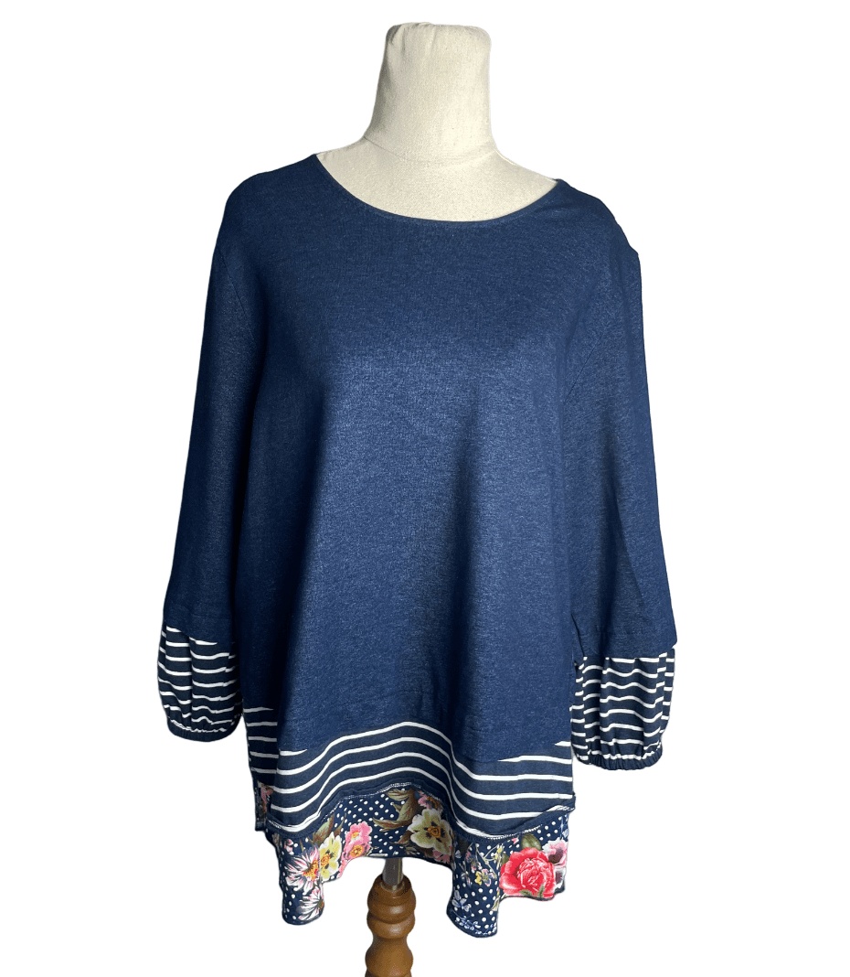 Tantrum navy layered top | size 14