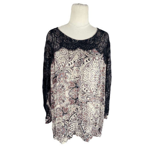 Verge patterned top with lace trim | size 18-20