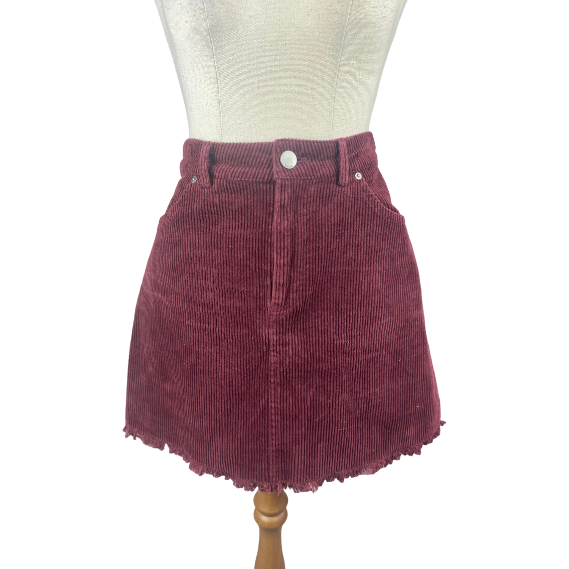 Ripcurl burgundy corduroy skirt | size 10