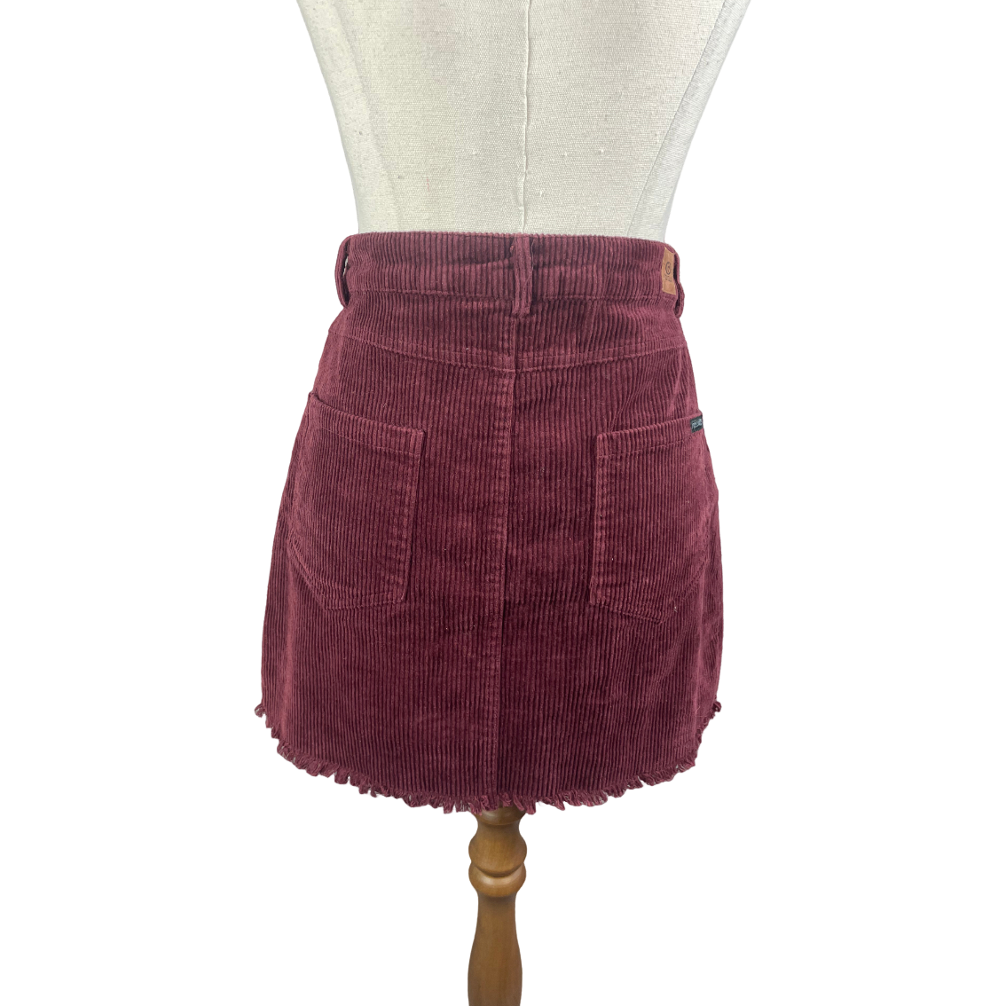 Ripcurl burgundy corduroy skirt | size 10